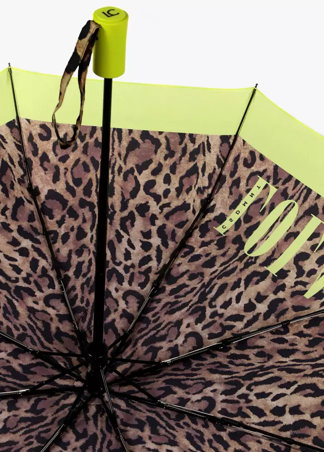 Paraguas de Lola Casademunt plegable animal print