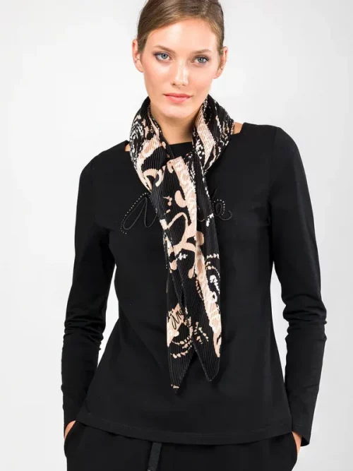 Pañuelo Anekke cuadrado plisado Intentions