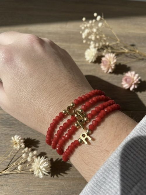 Pulsera roja Inicial